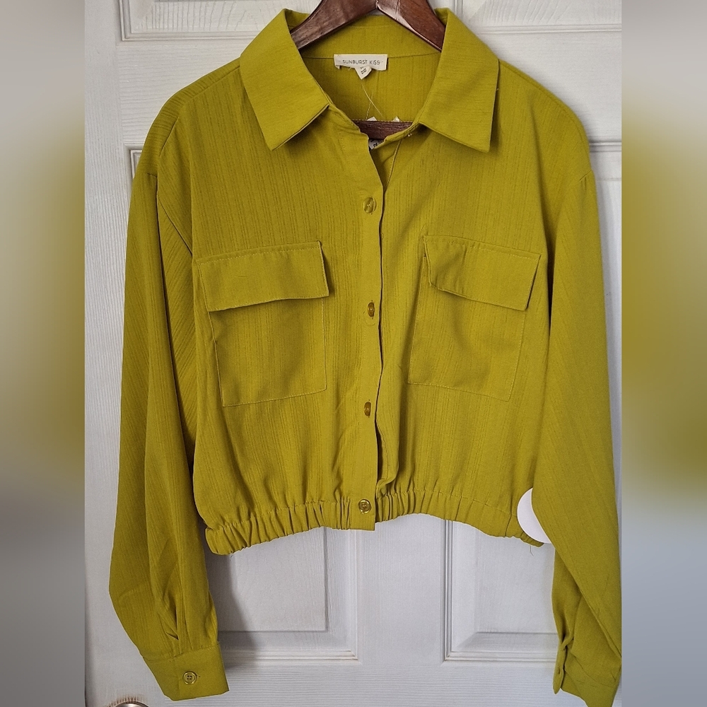 Sunburst Kiss Green Crop Top Shacket Size XL